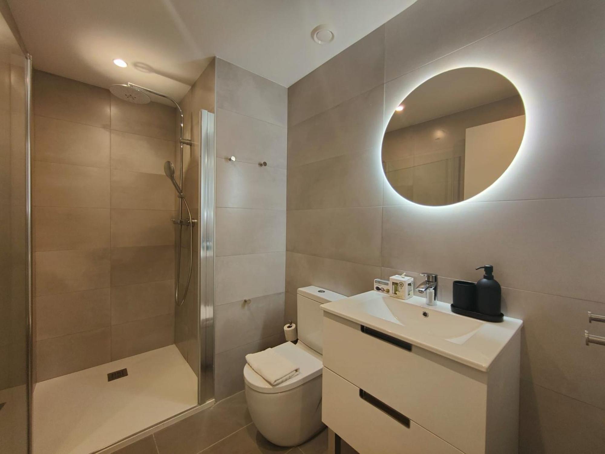 Luxury 4br With Balcony Apartamento Barcelona